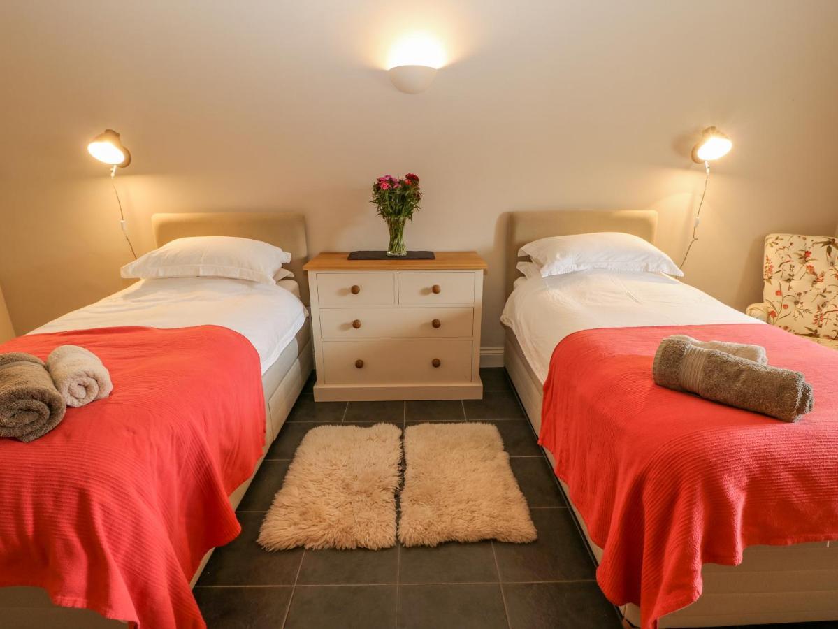 Gallow Law Cottage Greenhaugh Bagian luar foto